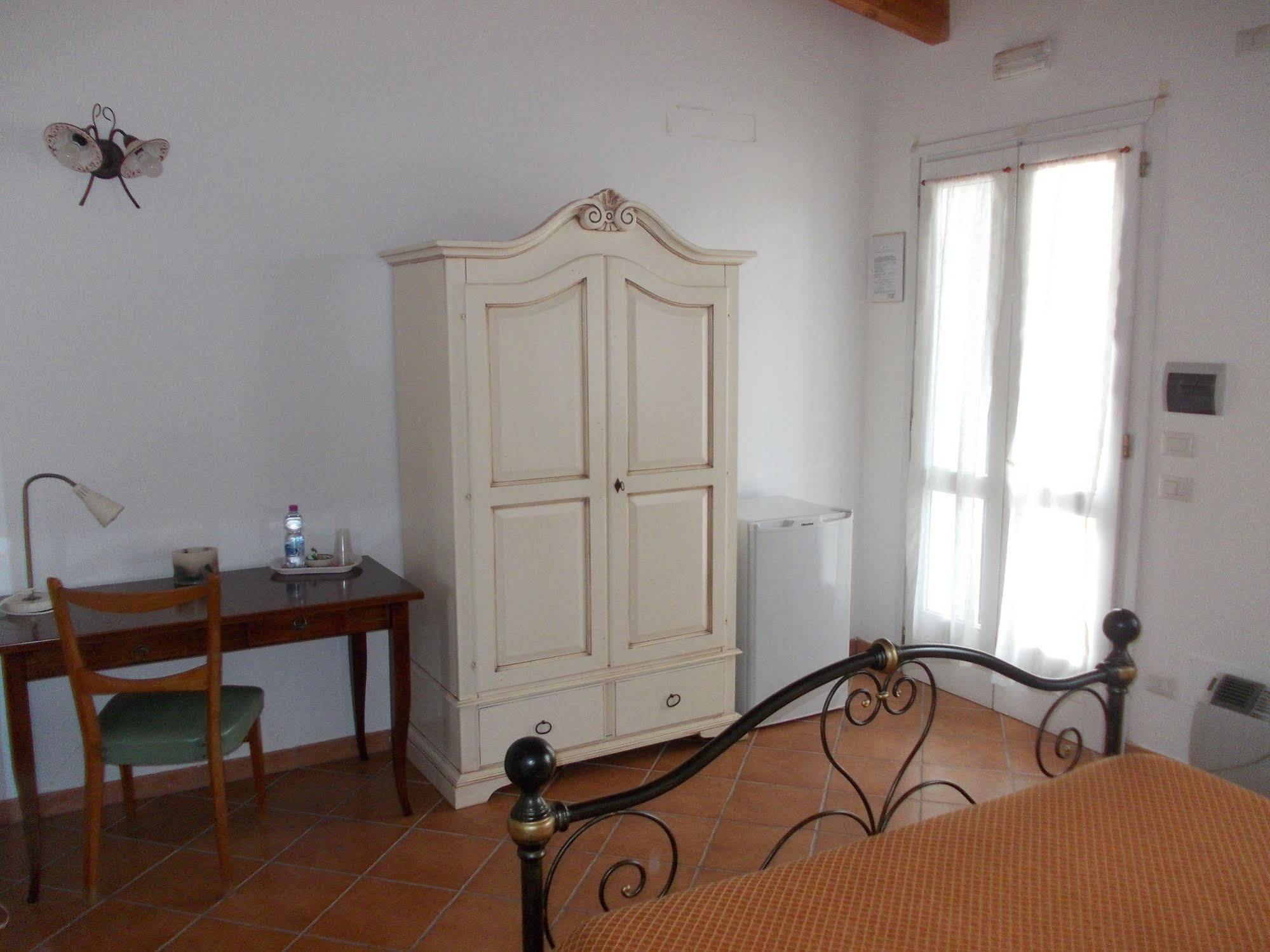 Agriturismo Arangea 레퀼레 외부 사진