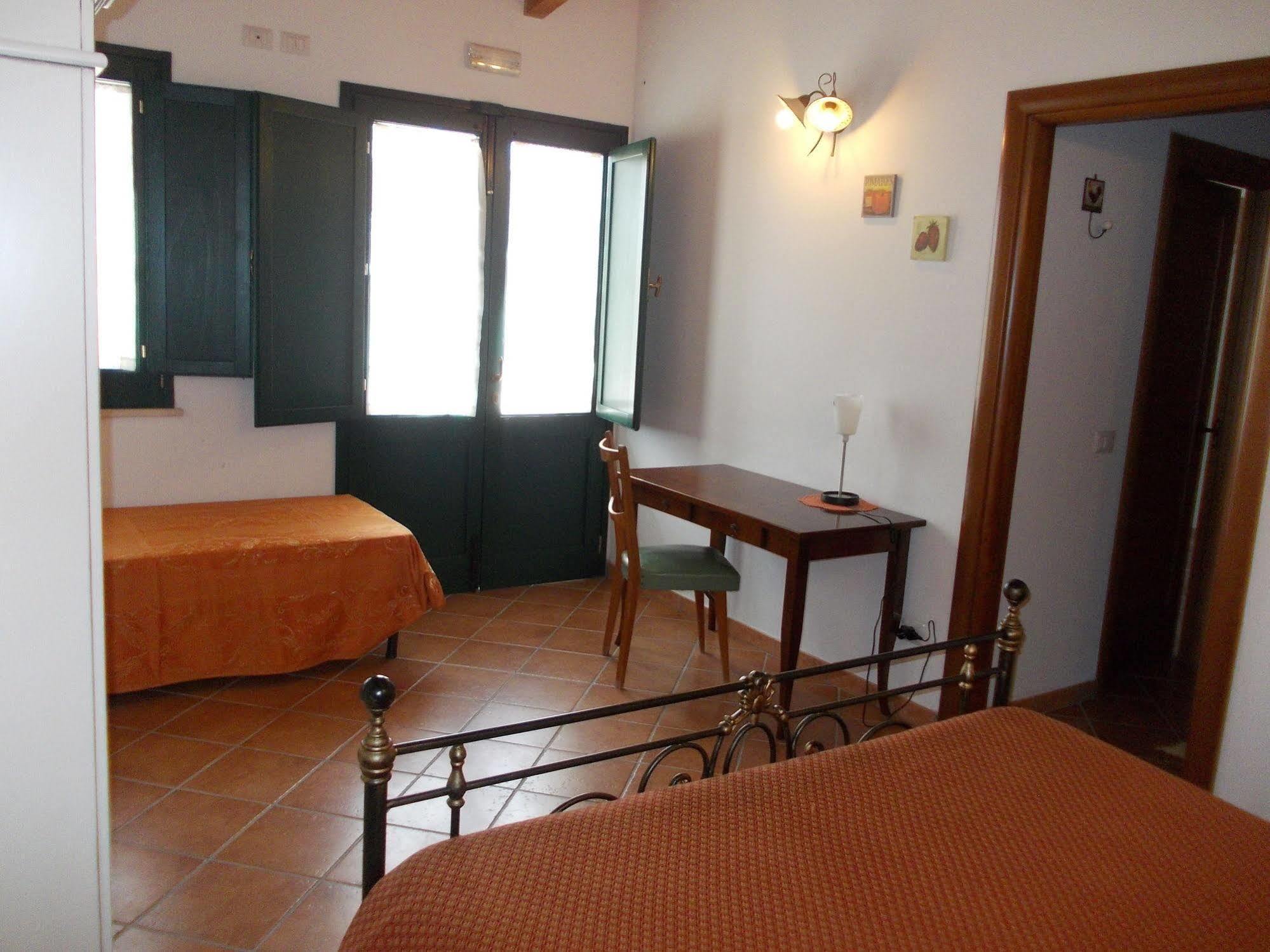 Agriturismo Arangea 레퀼레 외부 사진