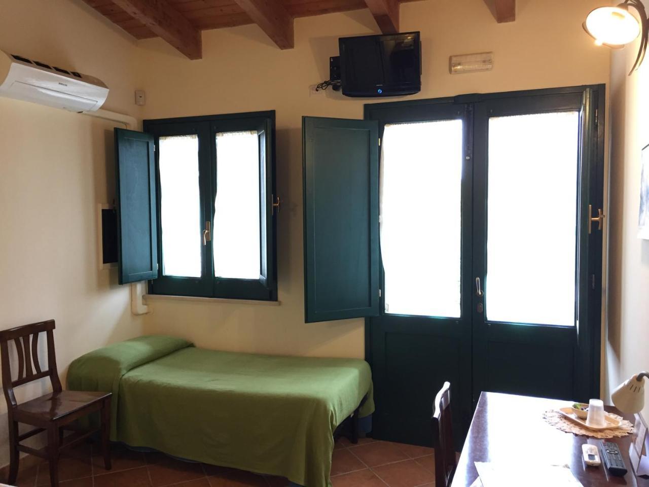 Agriturismo Arangea 레퀼레 외부 사진